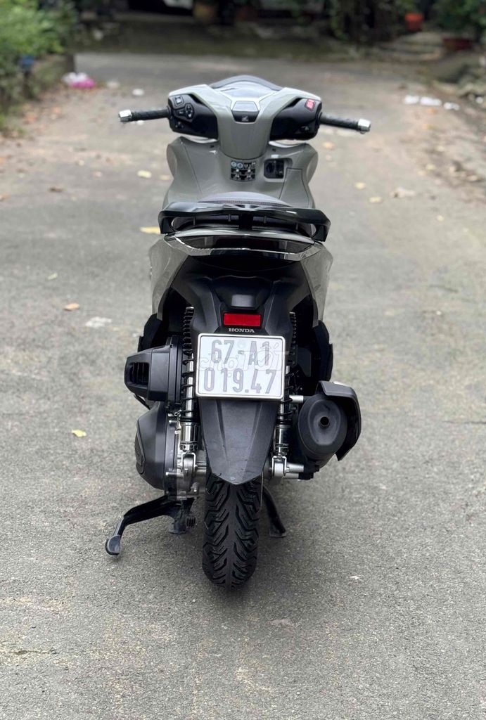 honda Sh 350i máy thái xe đẹp như mới 9 chủ ký. Mua bán Xe máy tại Quận Gò Vấp Tp Hồ Chí Minh được đăng bởi CHXM 86 chuyên bán xe trả góp hình 4