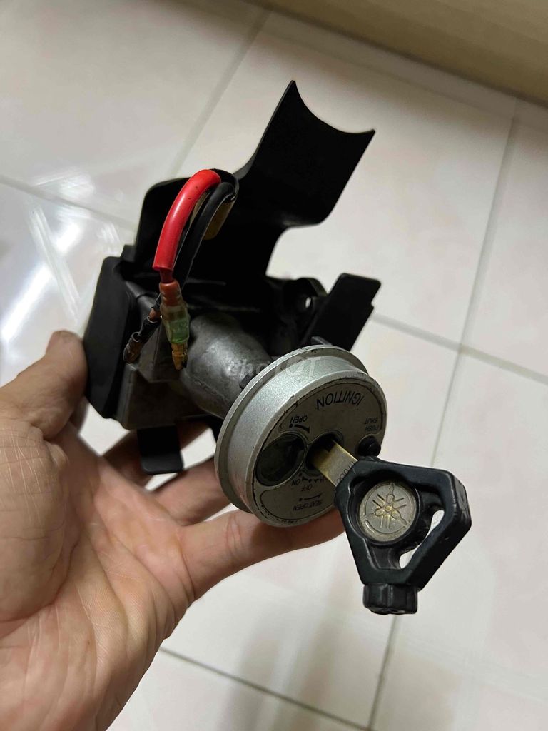 Khoá zin Ex150, Khoá AB2013, Khoá SH203, Phuộc…. Mua bán Phụ tùng xe tại Thành phố Biên Hòa Đồng Nai được đăng bởi Hùng Lê hình 5