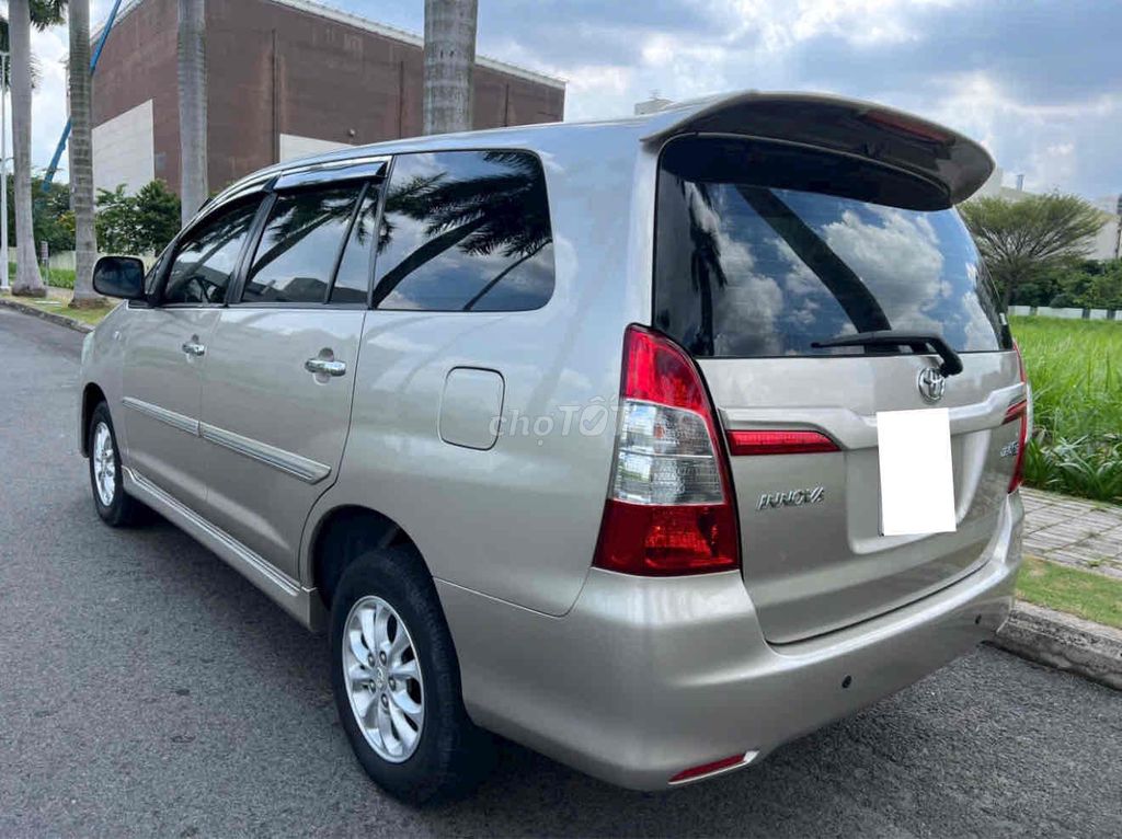 Toyota Innova 2.0E MT số sàn xe 1chủ zin toàn bộ. Mua bán Ô tô tại Thành phố Thủ Đức Tp Hồ Chí Minh được đăng bởi Ngọc Hà hình 8