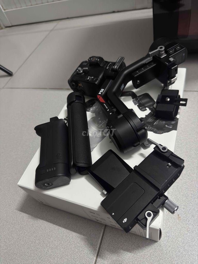 Gimbal DJI RS4 Đen Đã sử dụng. Mua bán Phụ kiện (Màn hình, Chuột...) tại Huyện Diên Khánh Khánh Hòa được đăng bởi Phúc Nguyễn hình 1