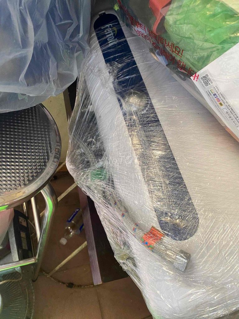 Bình nóng lạnh Ferroli Trắng. Mua bán Thiết bị vệ sinh, nhà tắm tại Thành phố Thủ Đức Tp Hồ Chí Minh được đăng bởi Pham Duy Hien hình 1