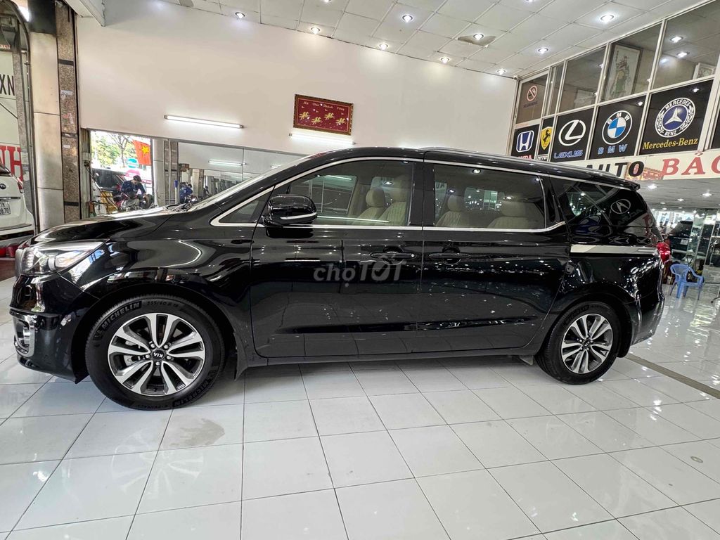 Kia Sedona 2018 2.2 DATH - 90000 km. Mua bán Ô tô tại Huyện Bình Chánh Tp Hồ Chí Minh được đăng bởi Anh Khoa hình 3