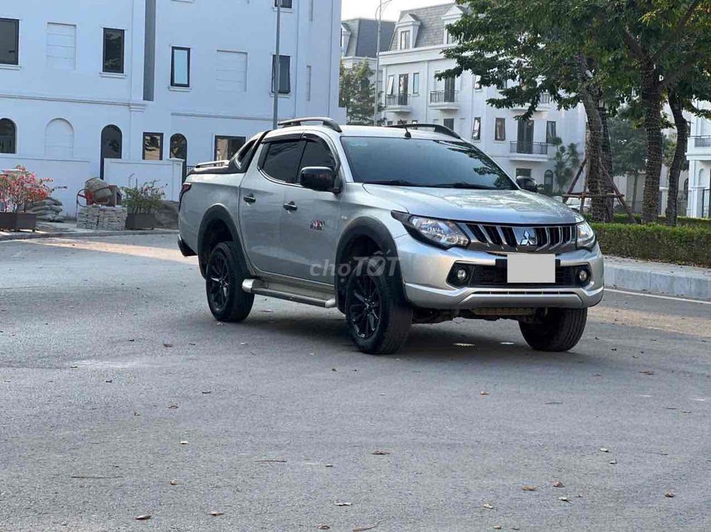 Mitsubishi Triton 2017 4x4 MT - 150000 km