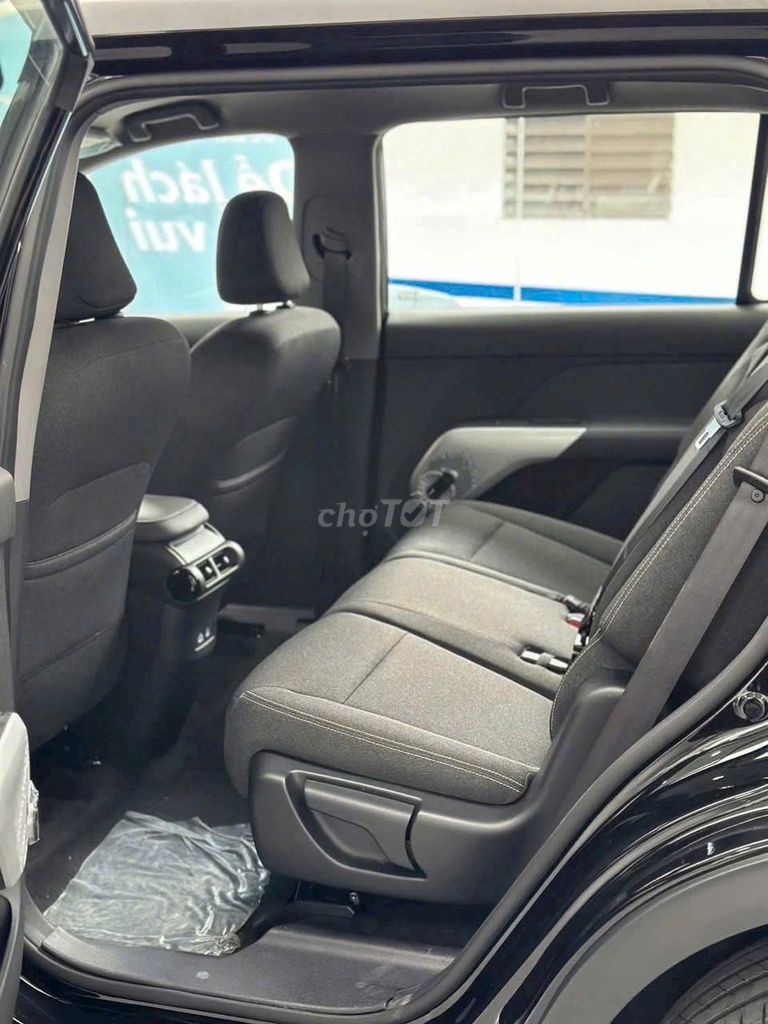 VinFast Limo Trả 80Triệu- Hỗ Trợ LS 3%- Giao Ngay. Mua bán Ô tô tại Thành phố Thủ Đức Tp Hồ Chí Minh được đăng bởi VINFAST SÀI GÒN hình 17