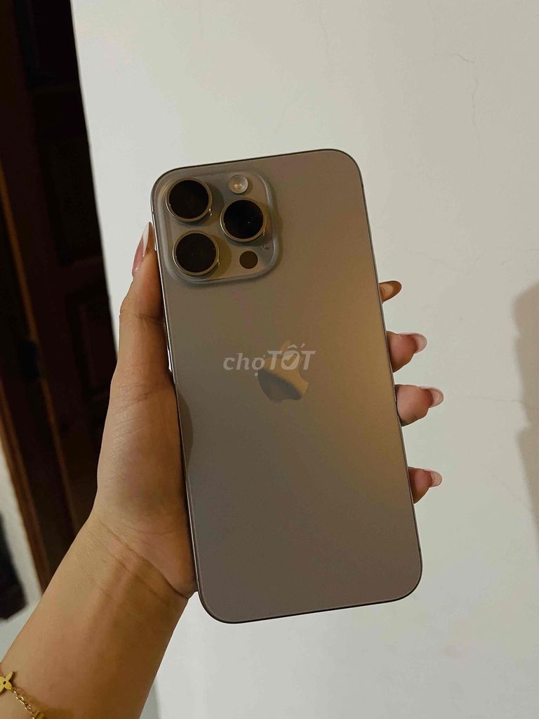 Apple iPhone 15 Pro Max 1TB Titan. Mua bán Điện thoại tại Quận Sơn Trà Đà Nẵng được đăng bởi Beau hình 1