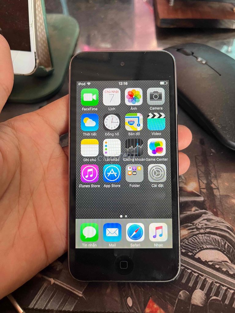 Máy nghe nhạc Apple iPod Xám. Mua bán Tivi, Âm thanh tại Huyện Châu Thành Bến Tre được đăng bởi Văn Trọng hình 1