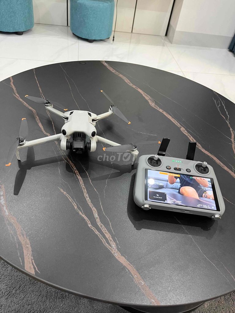 Flycam dji mini4 pro,tay màn hình,pin plus