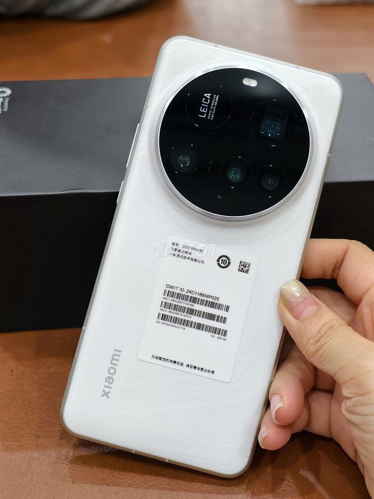 Xiaomi 15 Ultra 12-256gb màu Trắng Fullbox đẹp 99%. Mua bán Điện thoại tại Quận Đống Đa Hà Nội được đăng bởi Hn Store hình 1