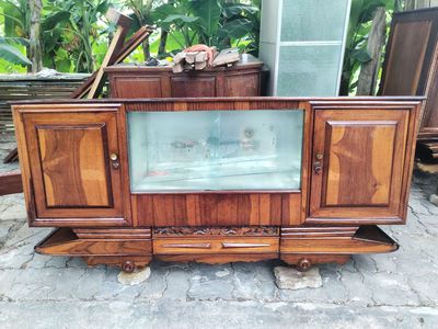 Tủ buffet gỗ quý đã Pu mới. Mua bán Tủ, kệ gia đình tại Quận Cẩm Lệ Đà Nẵng được đăng bởi Thái phiên 