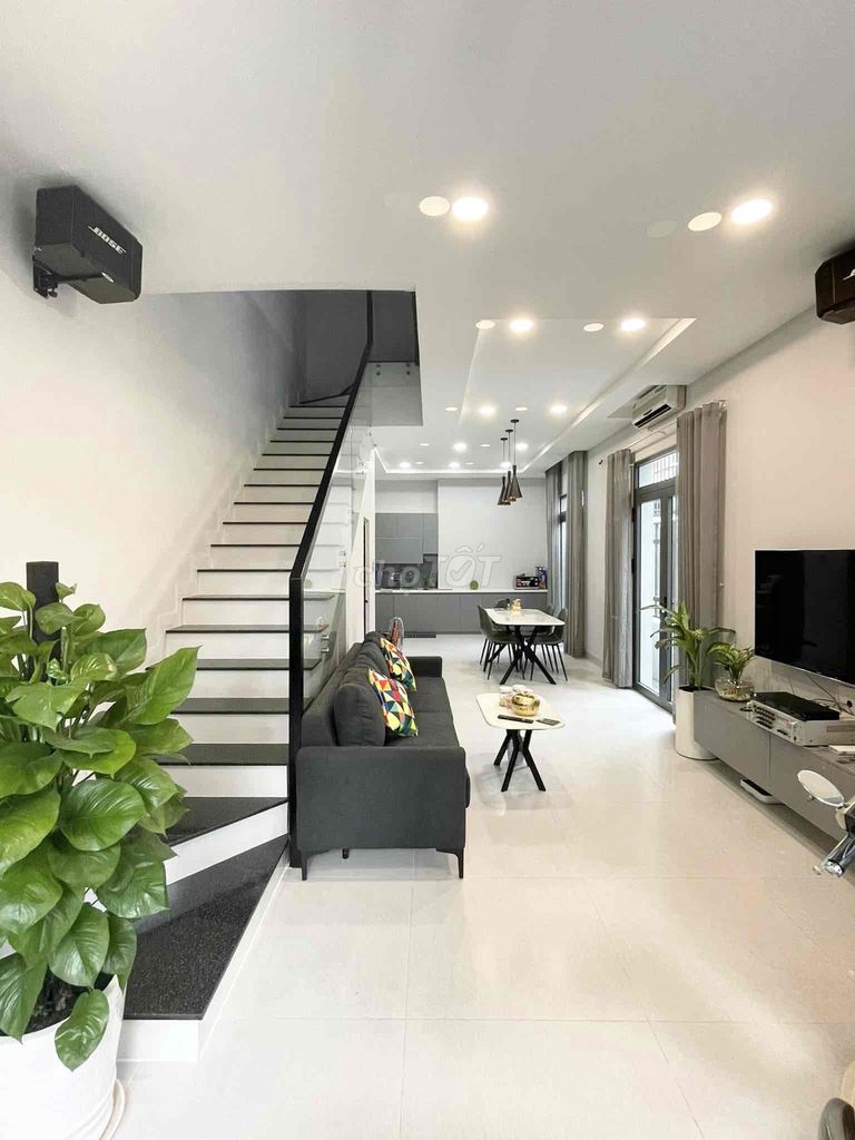 Bán nhà góc 2mặt tiền - 5x13 - 5 tầng - 10.5tỷ. Mua bán nhà ở tại Quận Tân Phú Tp Hồ Chí Minh được đăng bởi Phan Hùng Sơn hình 4