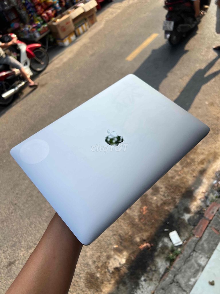 Apple MacBook Air 13 inc 2019 i5 13 inch 8GB/256GB. Mua bán Laptop tại Thành phố Thủ Đức Tp Hồ Chí Minh được đăng bởi Công ty TNHH Dịch Vụ Ngọc Gia Bảo Computer hình 1