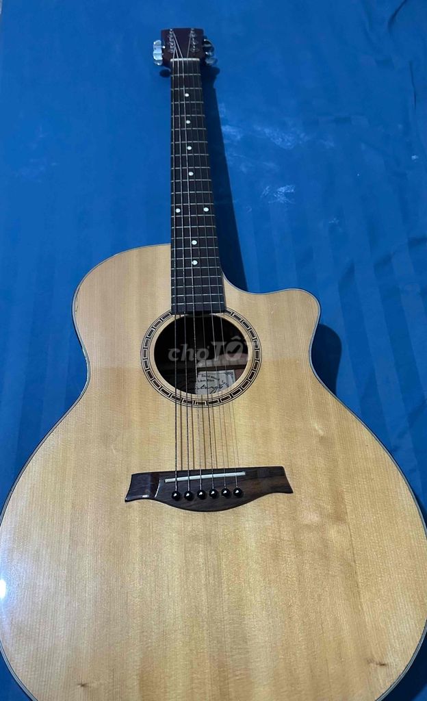 Đàn guitar Gỗ Vàng nhạt Như mới. Mua bán Nhạc cụ tại Thành phố Thủ Đức Tp Hồ Chí Minh được đăng bởi Nguyễn Đăng Khôi hình 1