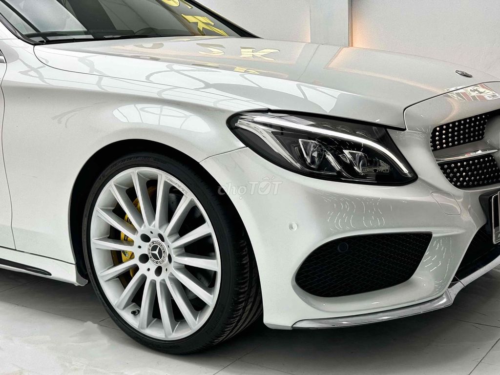 Mercedes C300 AMG sx 2018 full đồ chơi rẻ nhất VN. Mua bán Ô tô tại Thành phố Thủ Đức Tp Hồ Chí Minh được đăng bởi Võ Văn Kiệt hình 2