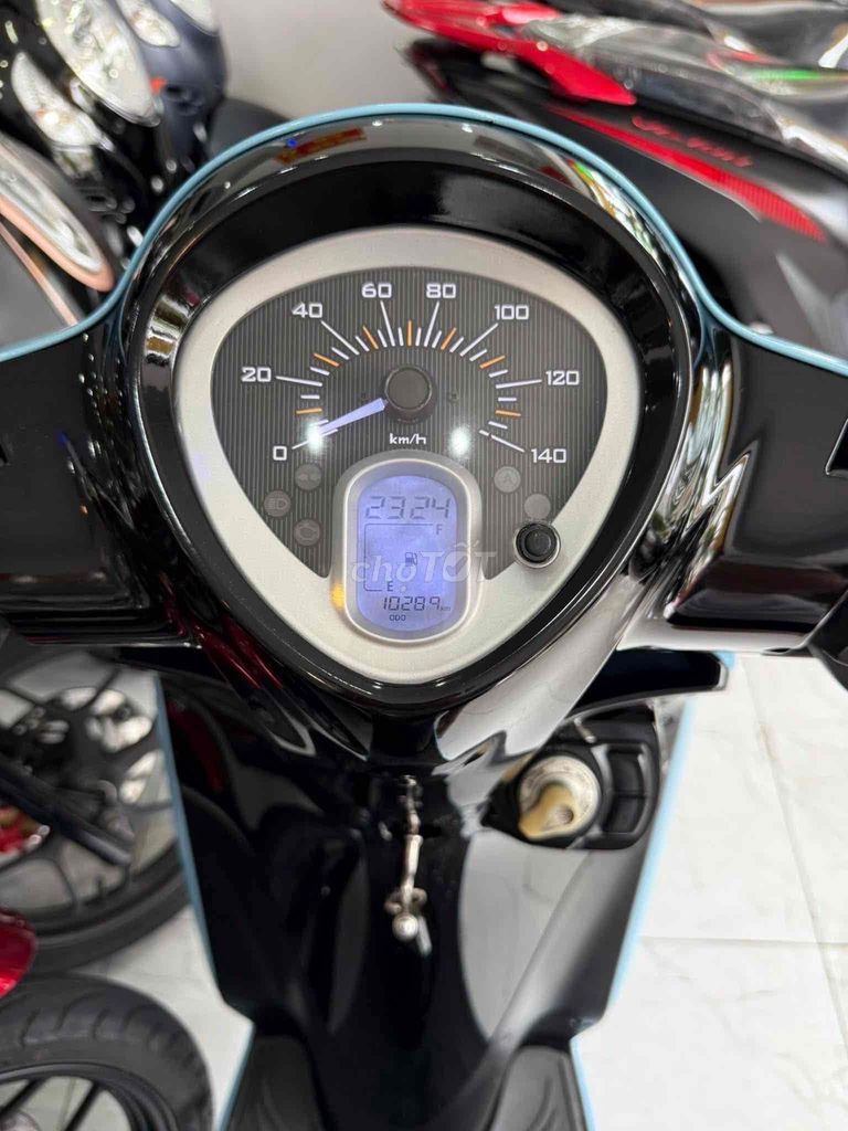 JANUS 2017. Khoá Smakey. Máy Zin Cực Êm. Bs 68. Mua bán Xe máy tại Thành phố Rạch Giá Kiên Giang được đăng bởi XE MÁY CŨ TÂN 128 hình 3