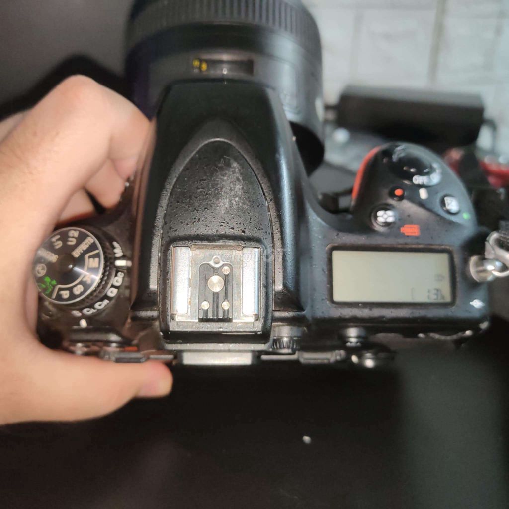 Nikon D750 + 85G