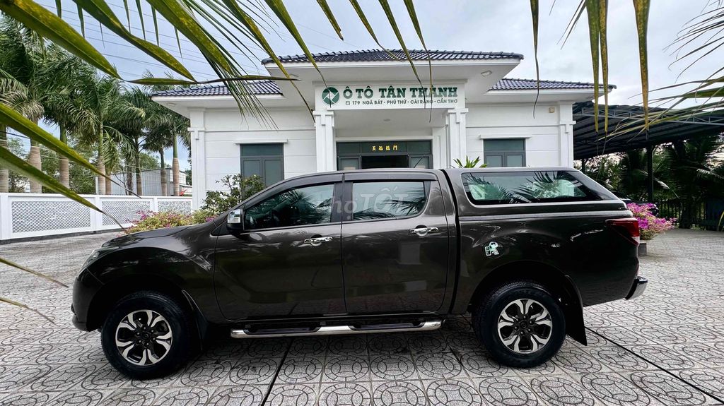 Mazda BT 50 2018 2.2L 4x2 AT - 59000 km. Mua bán Ô tô tại Huyện Bình Chánh Tp Hồ Chí Minh được đăng bởi TAN THANH AUTO hình 4