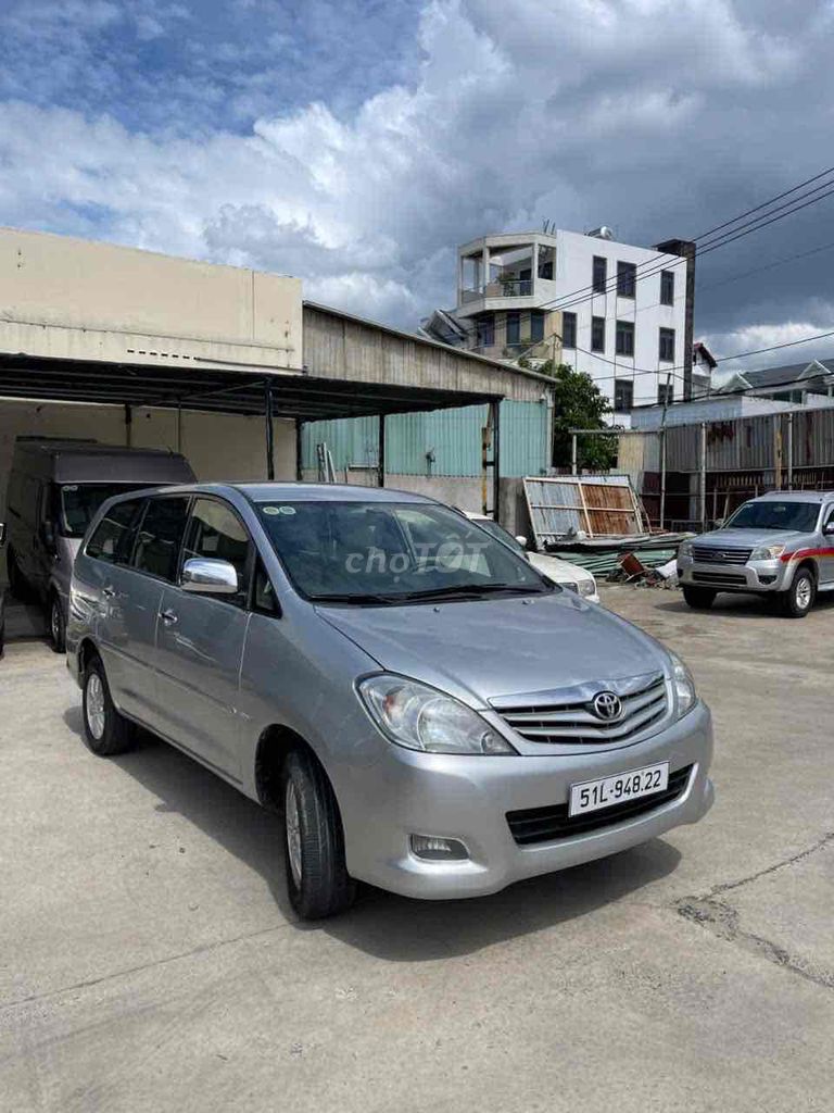 Cần Bán chiếc Innova 2009 cực chất. Mua bán Ô tô tại Quận 7 Tp Hồ Chí Minh được đăng bởi Hoàng Trung hình 4