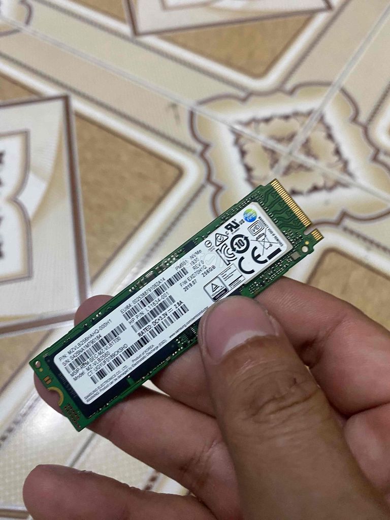 Ổ cứng SSD PM981 NVMe 256GB PC Laptop Win 10. Mua bán Linh kiện (RAM, Card...) tại Quận 4 Tp Hồ Chí Minh được đăng bởi Jerry Tran hình 1