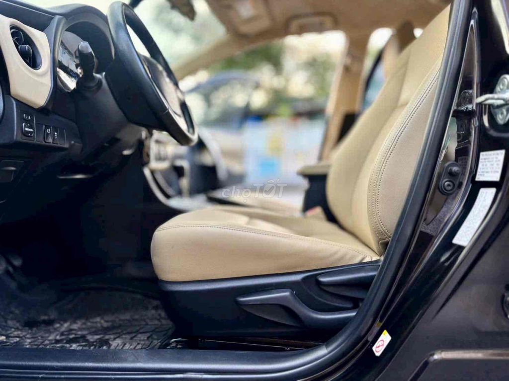 Toyota Corolla Altis 2018 1.8E AT - 70000 km. Mua bán Ô tô tại Quận Đống Đa Hà Nội được đăng bởi TRUNG HIẾU AUTO hình 6