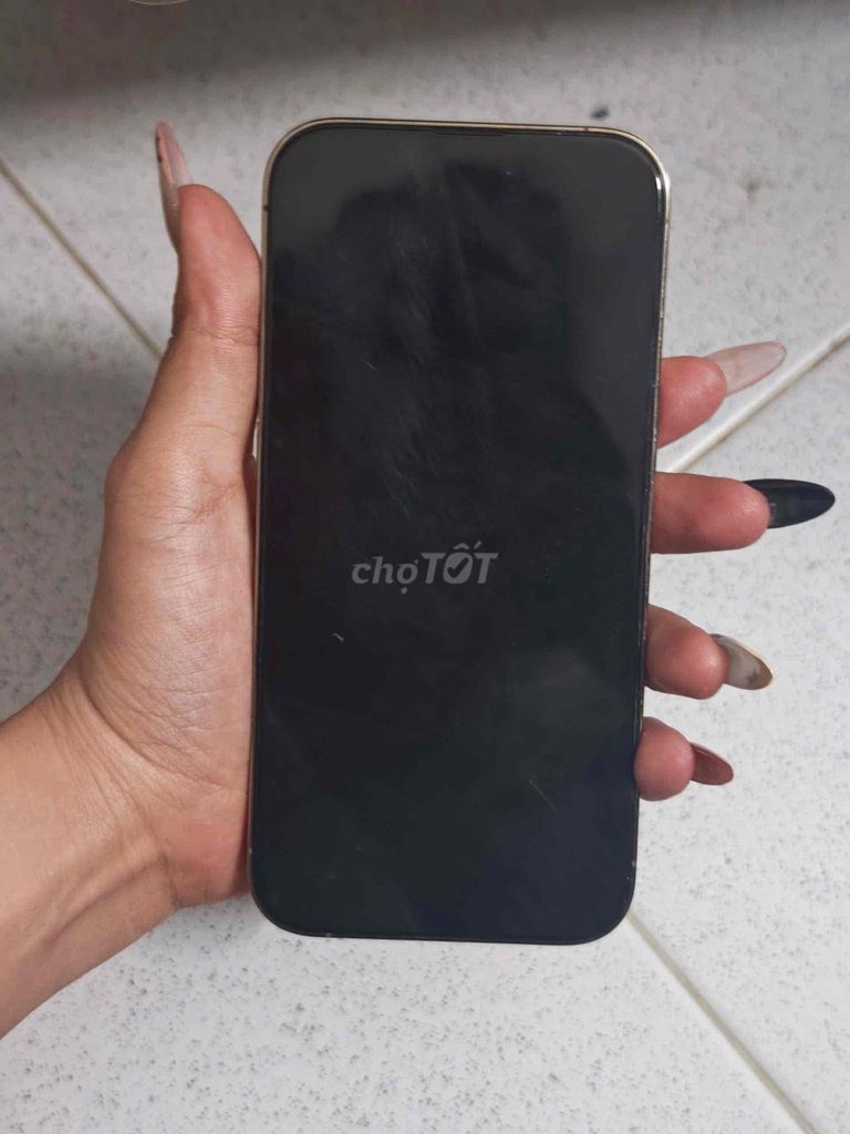 Apple iPhone 14 Pro 256GB Vàng. Mua bán Điện thoại tại Thành phố Thủ Đức Tp Hồ Chí Minh được đăng bởi Đỗ Tường Vy hình 1