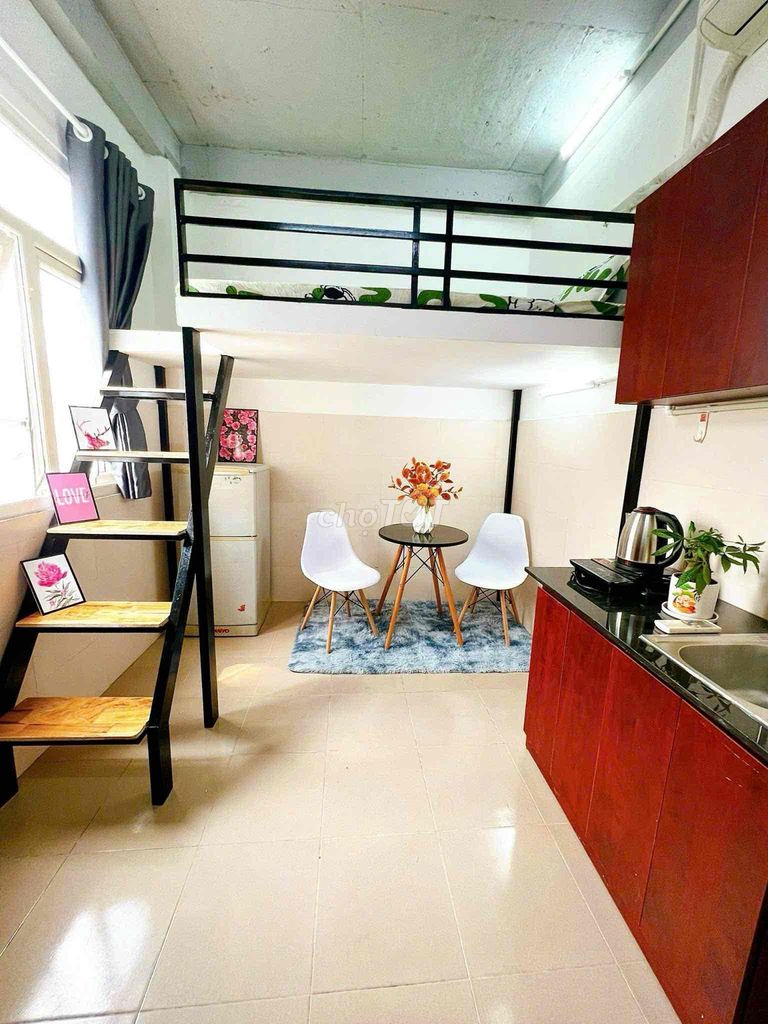 Phòng trọ có gác trung tâm 212b Nguyễn Trãi Q1 gần ĐH Ngân Hàng