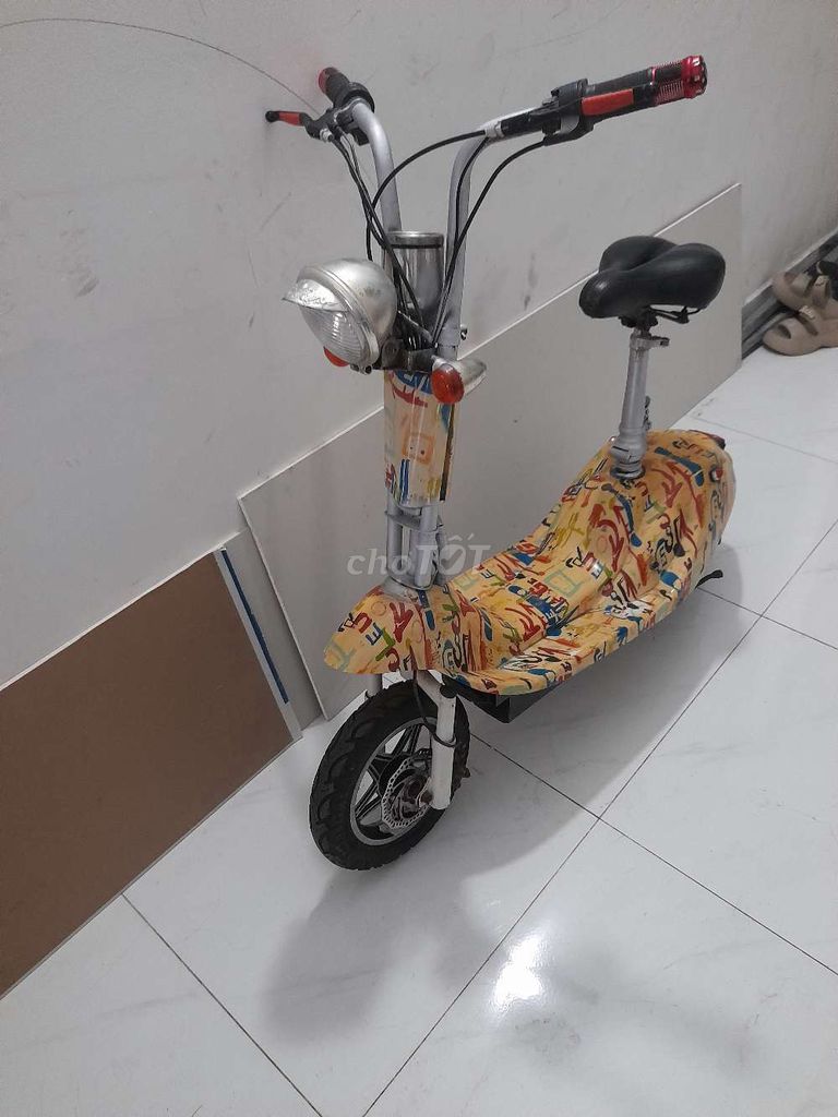 Xe đạp điện mini nhỏ gọn như hình. Mua bán Xe điện tại Quận Tân Bình Tp Hồ Chí Minh được đăng bởi chi hình 4