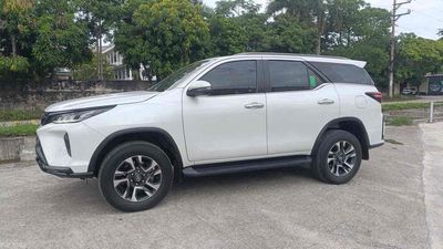 Toyota Fortuner Legender 2021 Trắng 68000 km
