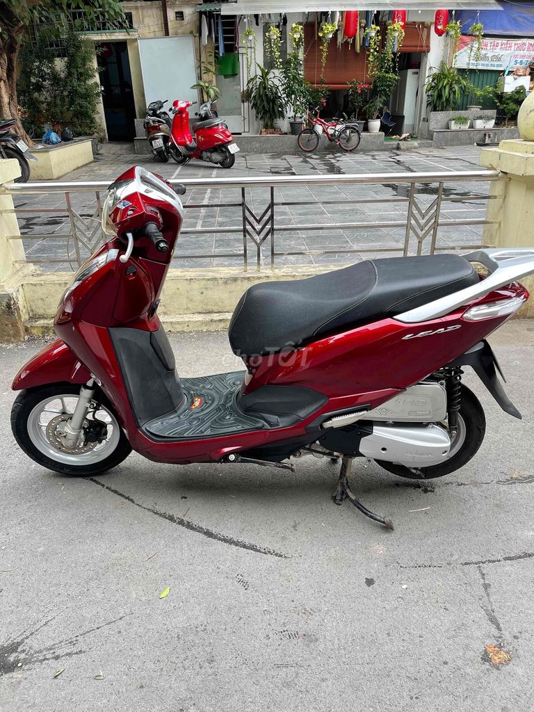 Bán Lead 125cc 2019 khoá smartkey biển hà nội