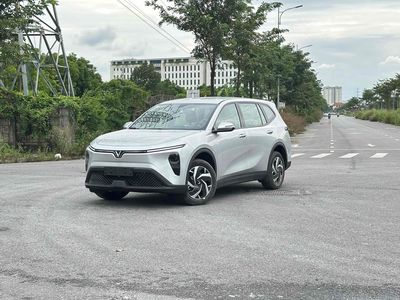 VinFast Limo Green Bạc. Mua bán Ô tô tại Quận Nam Từ Liêm Hà Nội được đăng bởi Trung Kiên