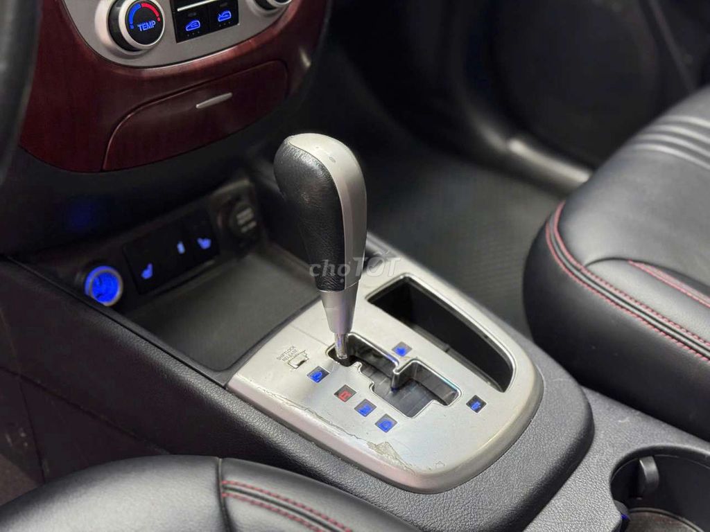 Chính chủ Hyundai Santa fe số tự động máy dầu 2008. Mua bán Ô tô tại Quận Gò Vấp Tp Hồ Chí Minh được đăng bởi PHẠM VIỆT hình 7