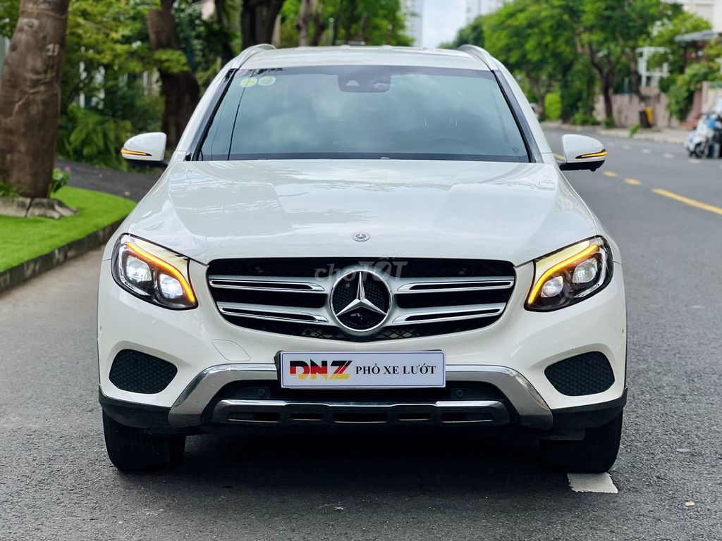 ❤️MERCEDES GLC250 4MATIC 2018 – TRẮNG SIÊU ĐẸP. Mua bán Ô tô tại Quận 7 Tp Hồ Chí Minh được đăng bởi Tri Mercedes DNZ hình 1