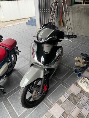 SH 160 ABS. Mua bán Xe máy tại Huyện Vĩnh Bảo Hải Phòng được đăng bởi Trung HP