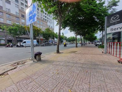 Аренда · 1 комн. · 100 м² · Quận Phú Nhuận, ул. Đường Hồng Hà