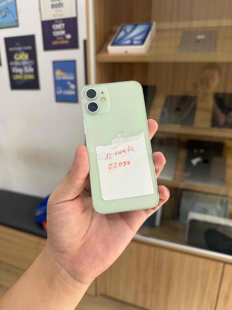 Apple iPhone 12 mini 64GB Xanh lá Đã sử dụng. Mua bán Điện thoại tại Quận Đống Đa Hà Nội được đăng bởi Hoàng quân store hình 1
