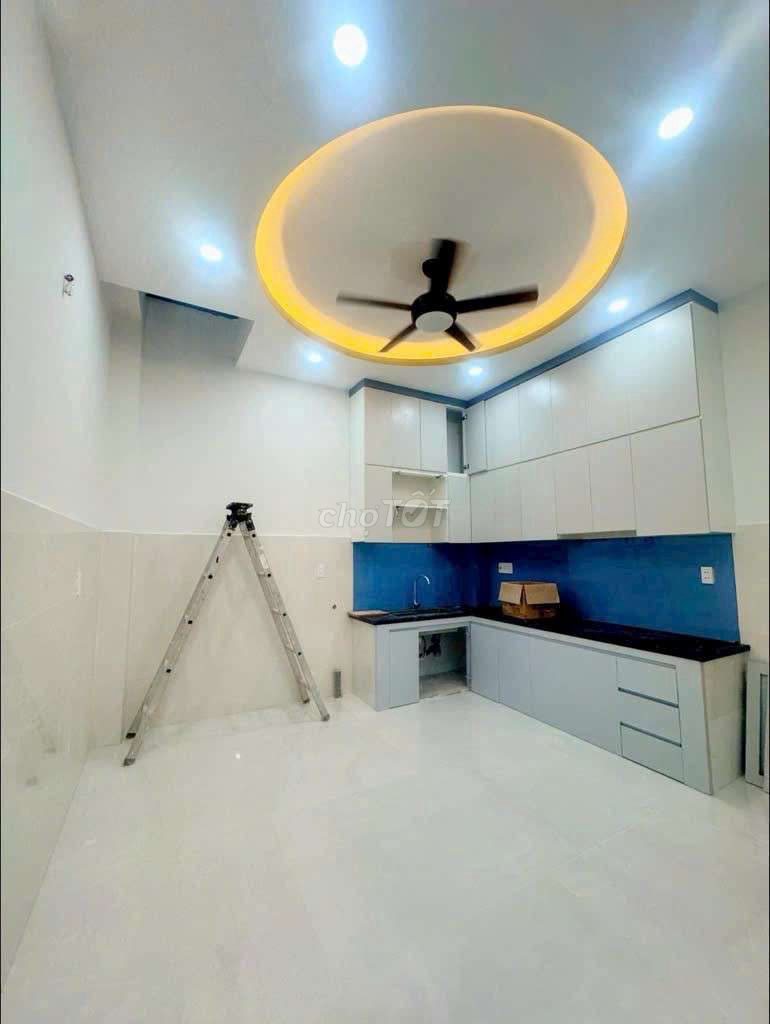 🌟BÁN NHÀ LÊ VĂN QUỚI 2 TẦNG 60M2 HẺM Ô TÔ THÔNG TỨ HƯỚNG CHỈ 5 TỶ 2.