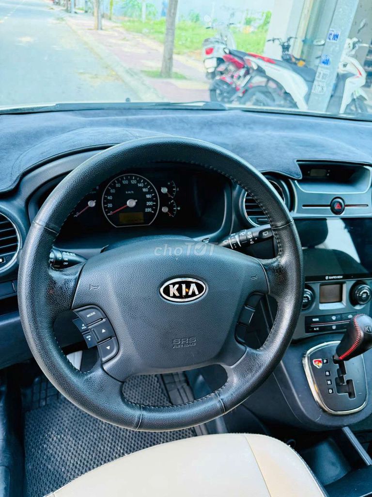 Kia Carens 2012 số tự động zin nguyên full Option. Mua bán Ô tô tại Thành phố Phan Rang-Tháp Chàm Ninh Thuận được đăng bởi NT hình 6