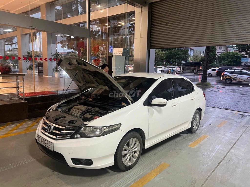 Honda City 2013 1.5 AT - 88000 km. Mua bán Ô tô tại Huyện Gia Lâm Hà Nội được đăng bởi Nguyễn Xuân Nam hình 2