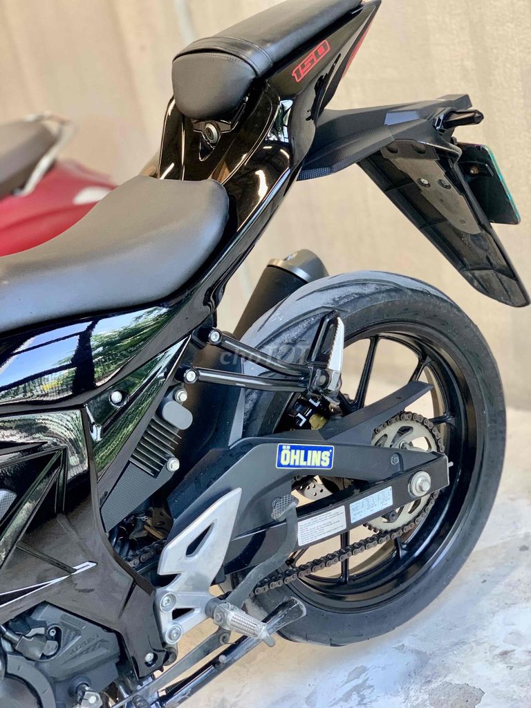 Suzuki GSX S150 2017 biển 76 chính chủ zin chuẩn. Mua bán Xe máy tại Thành phố Thủ Đức Tp Hồ Chí Minh được đăng bởi iMotorbike Khương Phan hình 7