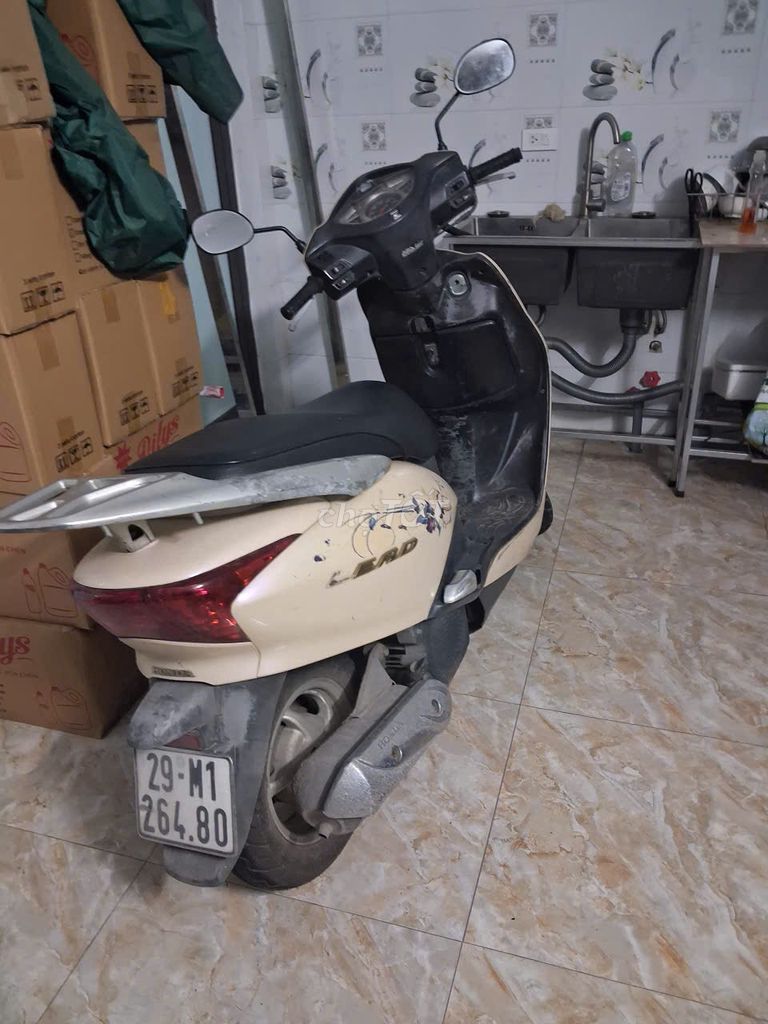 Xe nguyên bản máy nguyên zin 2010 màu vàng be. Mua bán Xe máy tại Huyện Thanh Trì Hà Nội được đăng bởi Khánh Lan Phạm hình 2