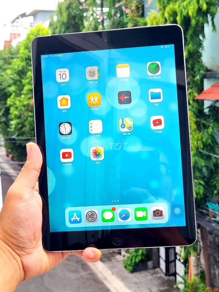 Apple iPad Air 10 inch Xám. Mua bán Máy tính bảng tại Quận Hải Châu Đà Nẵng được đăng bởi Lộc Roy hình 1