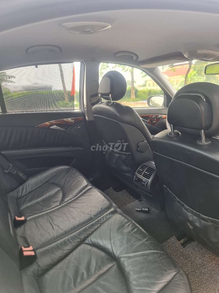 Mec E 240 cực chất. Nguyên bản toàn bộ. Mua bán Ô tô tại Quận Bắc Từ Liêm Hà Nội được đăng bởi Hải Đăng  hình 11