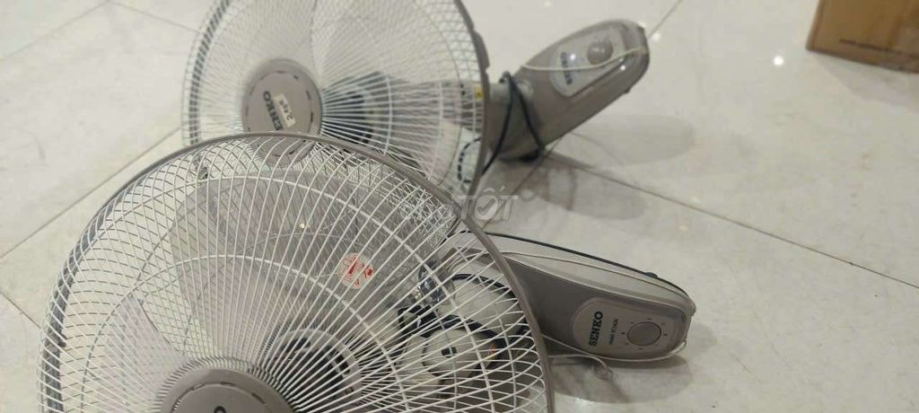 Quạt treo tường Senko TC1626 Xám. Mua bán Quạt tại Thành phố Vũng Tàu Bà Rịa - Vũng Tàu được đăng bởi Giàu hình 1