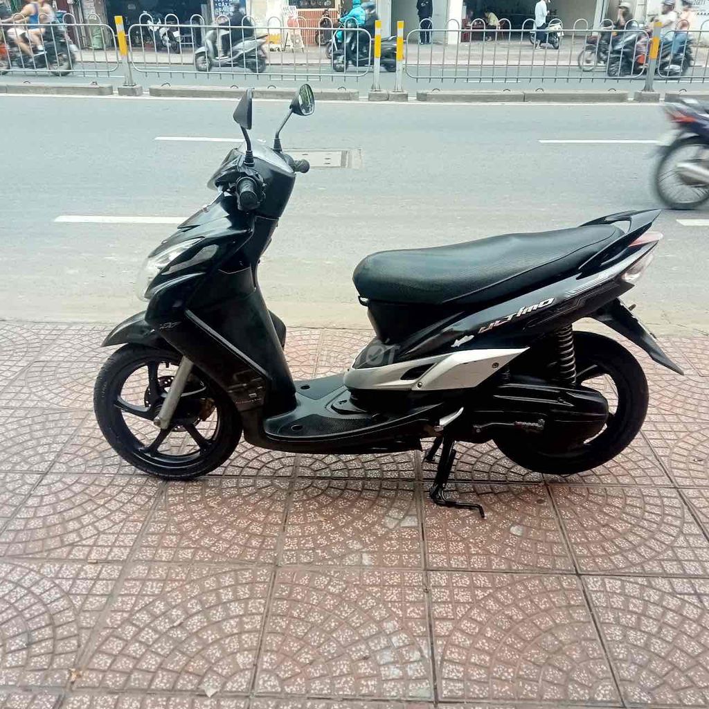 Скутер Yamaha Mio Ultimo Черный