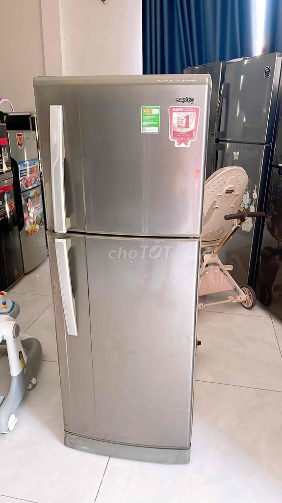 Tủ lạnh Sanyo 180L Bạc. Mua bán Tủ lạnh tại Quận Cẩm Lệ Đà Nẵng được đăng bởi cường ng hình 1