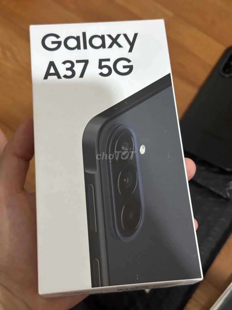 Samsung A37 5G 8GB/128GB Nguyên Seal. Mua bán Điện thoại tại Thành phố Thủ Đức Tp Hồ Chí Minh được đăng bởi Thanh Lý Hàng Qua Sử Dụng hình 1