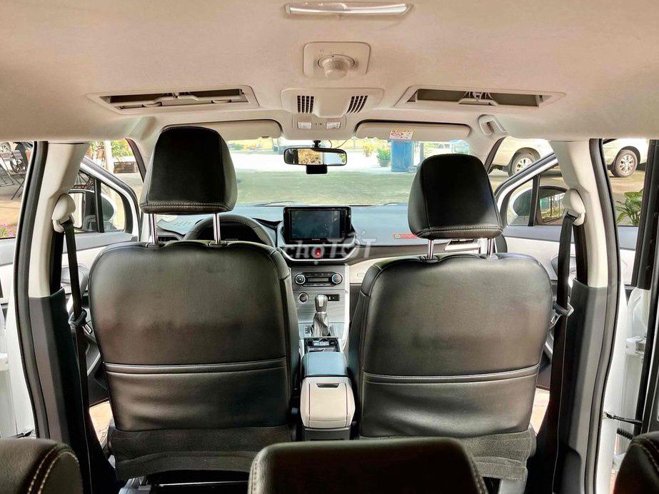 Veloz Cross 2023 Xe gia đình tphcm-27000km. Mua bán Ô tô tại Huyện Hóc Môn Tp Hồ Chí Minh được đăng bởi Sao Mai Home Oto hình 4