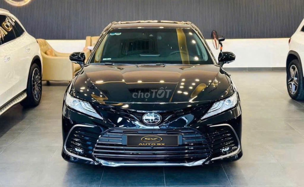 Toyota Camry 2024  - 19000 km