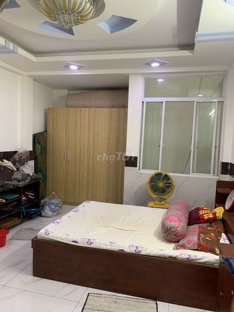 Nhà 1T3L 4x18 hẻm 6m 1/ Trần Thị Năm (TCH10), xe 7C ngủ trong nhà