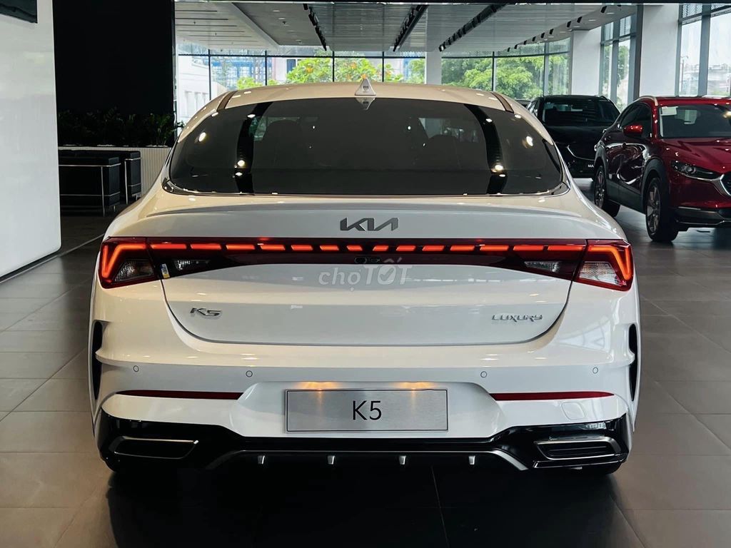 KIA K5 2.0 LUXURY - GIẢM 80TR - TẶNG BẢO HIỂM. Mua bán Ô tô tại Quận 7 Tp Hồ Chí Minh được đăng bởi Trọng Nhân hình 5