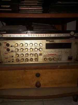 Bán bộ 2 loa và amply. Mua bán Tivi, Âm thanh tại Quận Bình Tân Tp Hồ Chí Minh được đăng bởi Ngôi Sao Cô Đơn